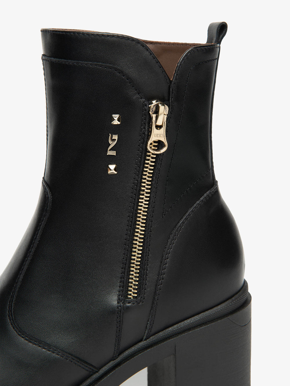 NERO GIARDINI Stivaletti con tacco Donna - Nero modello I514880D