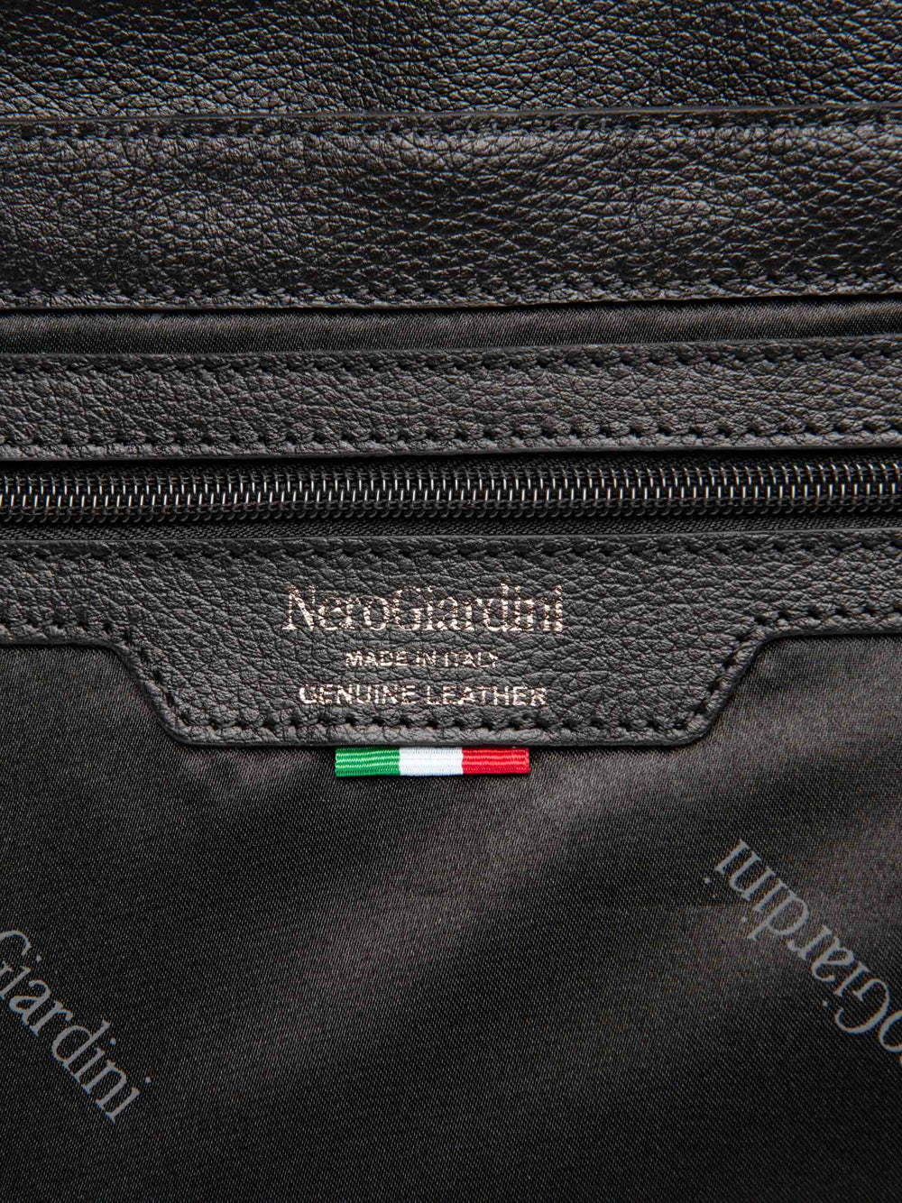 NERO GIARDINI Borsa a Tracolla Donna - Nero modello I544051D