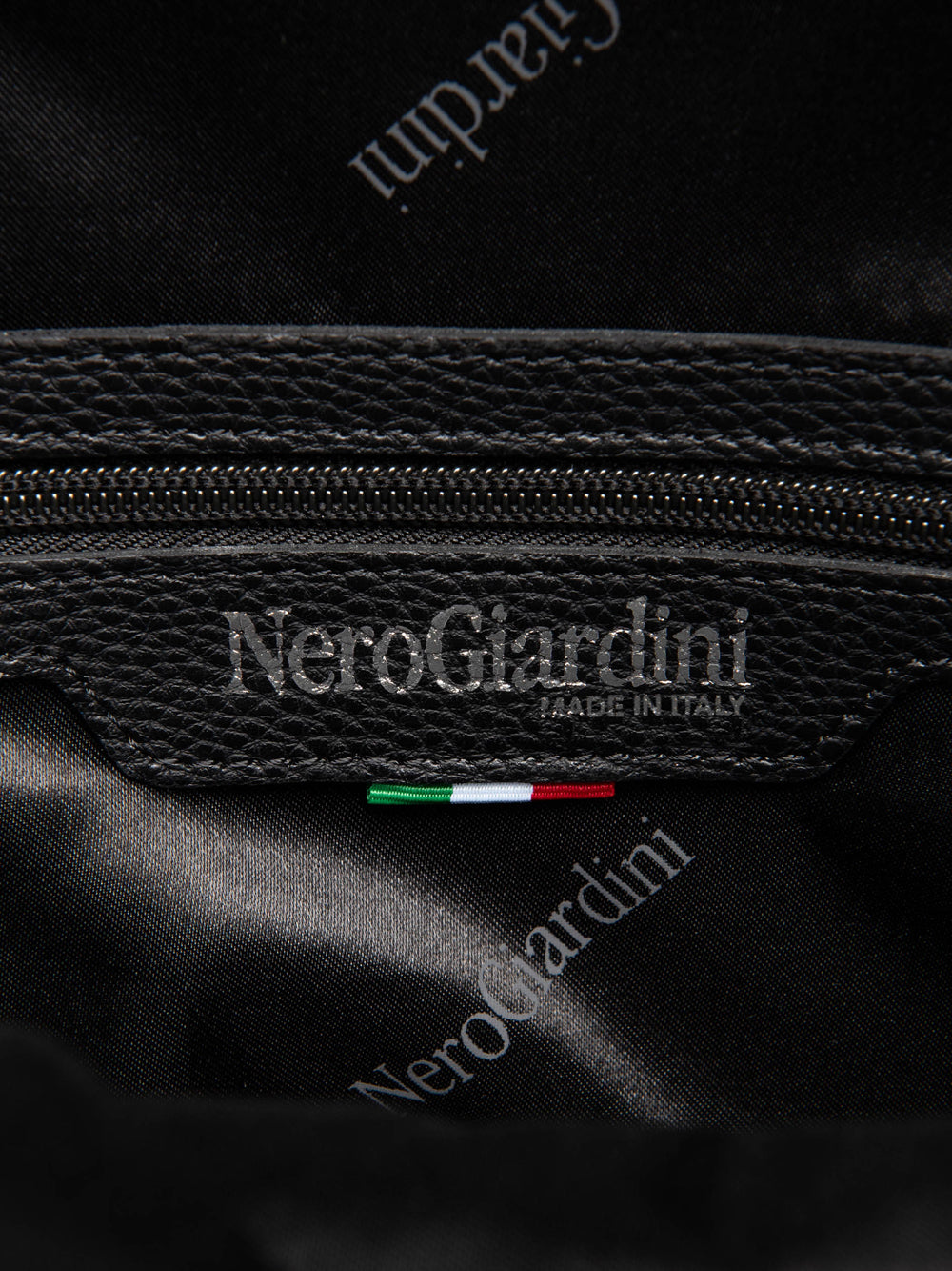 NERO GIARDINI Borsa a Zainetto Donna - Nero modello I544081D