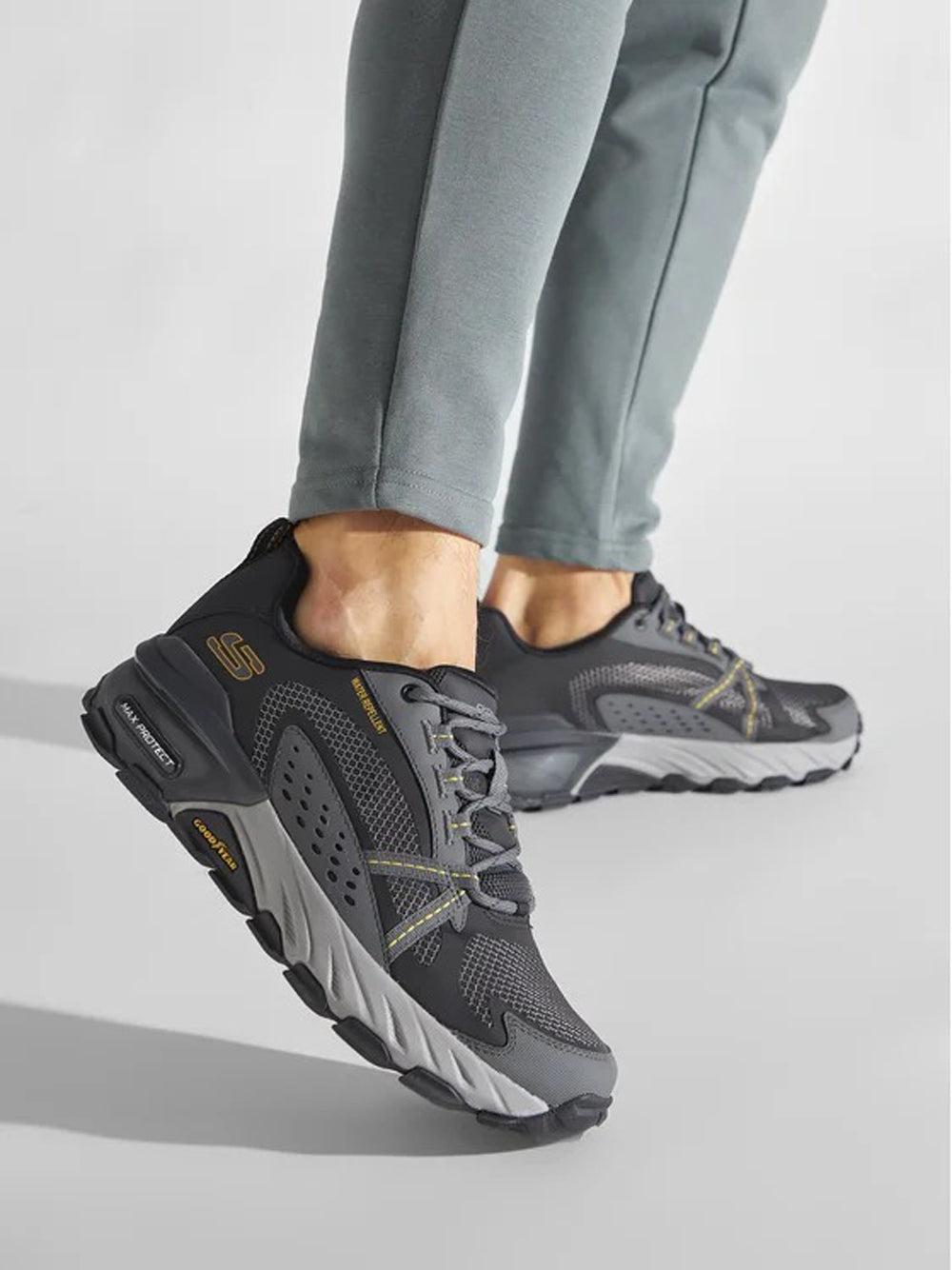 SKECHERS Sneakers Uomo - Nero modello 237303