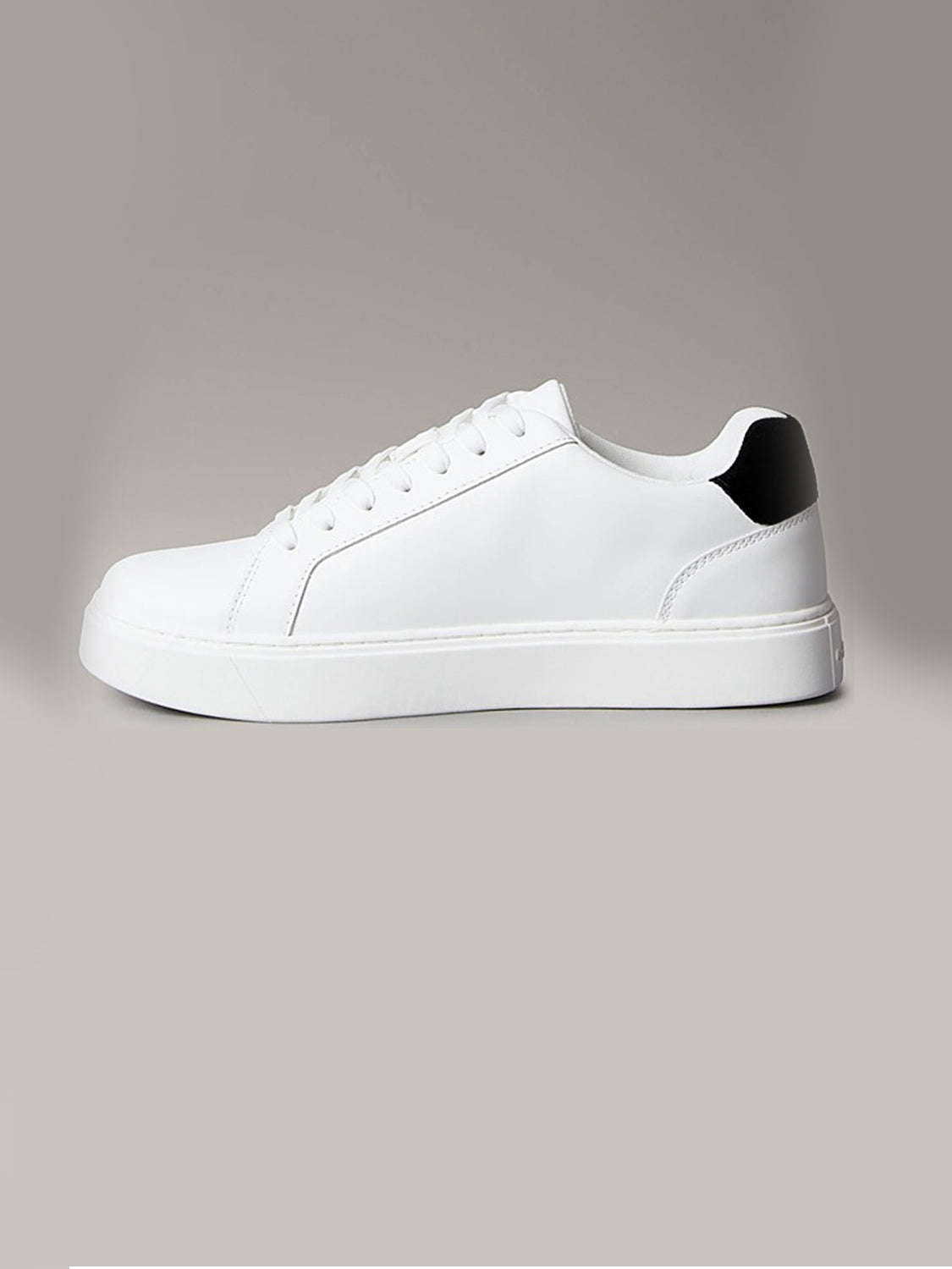 CALVIN KLEIN Sneakers Uomo - Bianco modello YM0YM0143501W