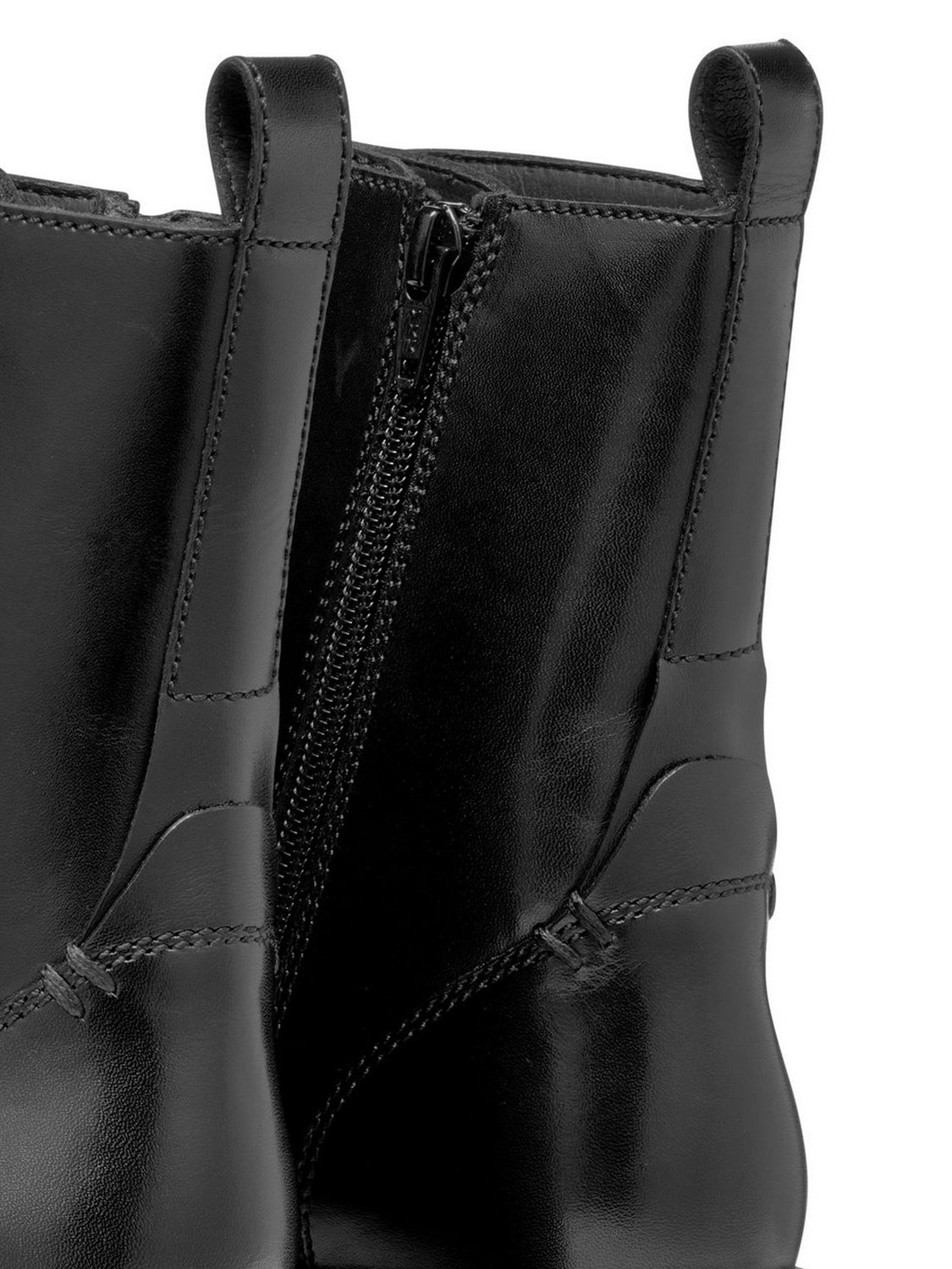 GEOX Stivaletti anfibio Donna - Nero modello D46WYG-00043