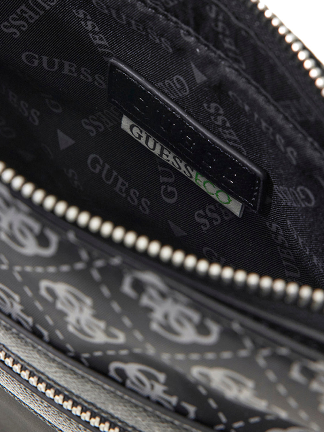 GUESS Borsa a Tracolla Uomo - Nero modello HMBENP P6123