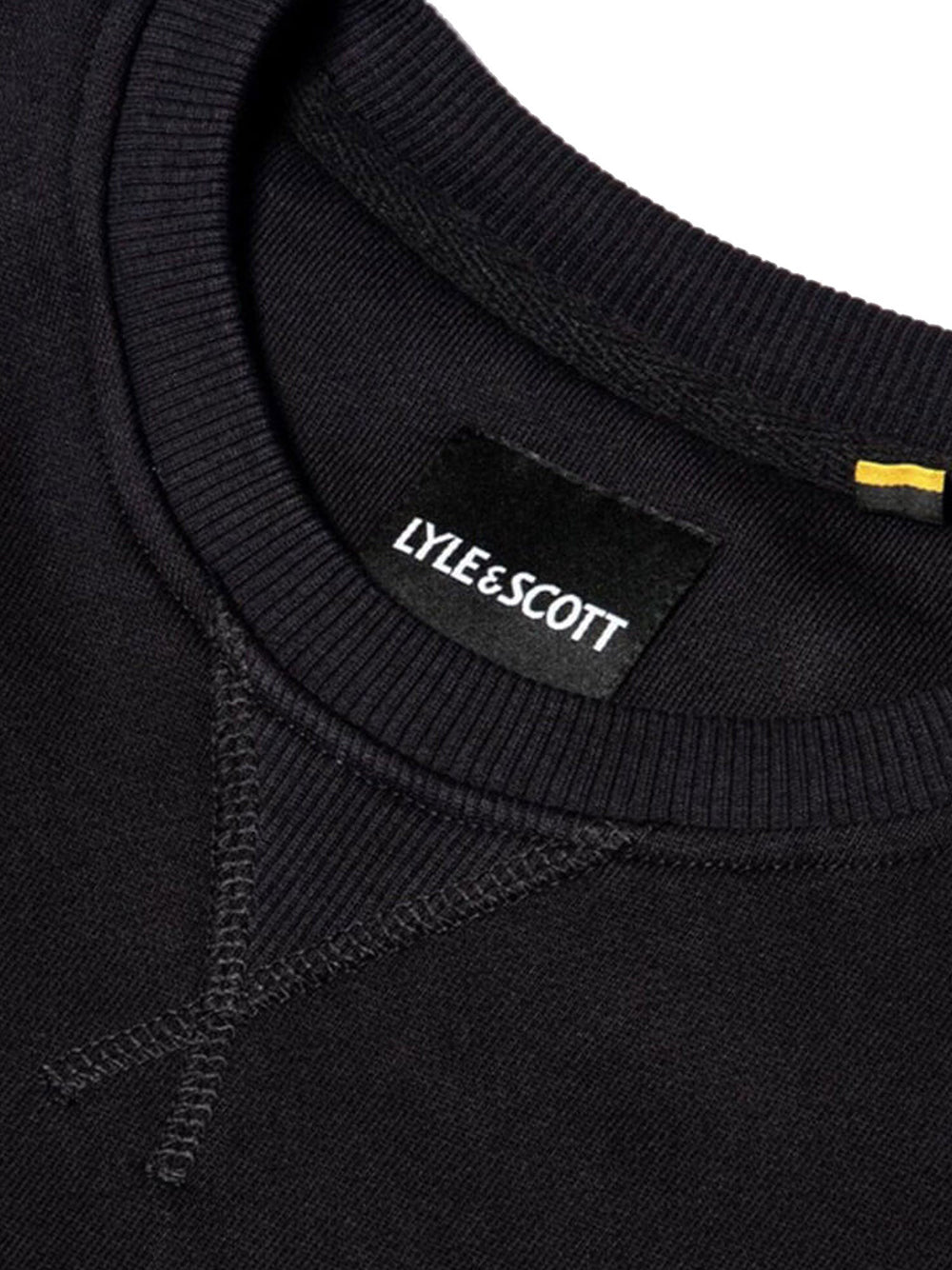 LYLE & SCOTT Felpa Uomo - Nero modello ML1131V