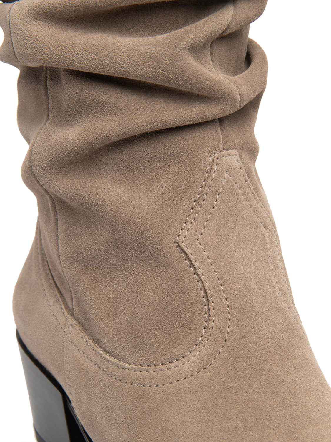 NERO GIARDINI Stivali con tacco Donna - T.Moro modello I617128D