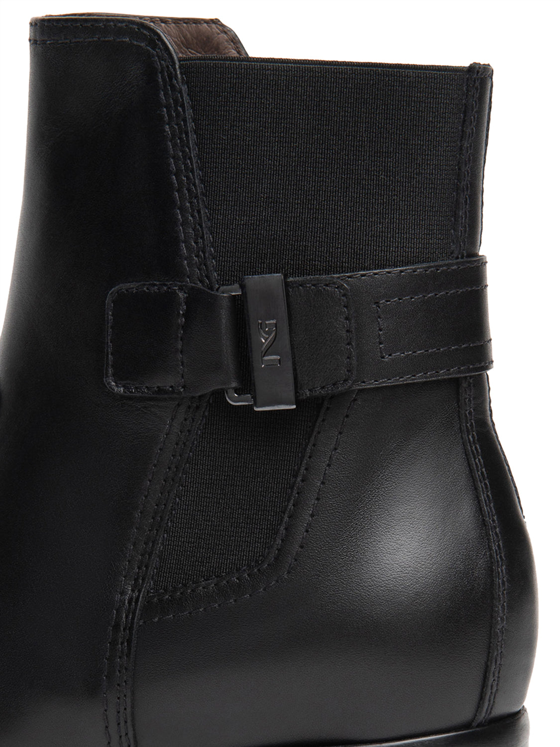 NERO GIARDINI Stivaletti con tacco Donna - Nero modello I617213D