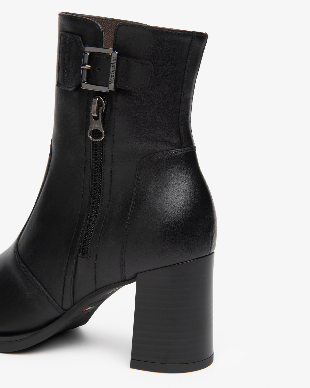 NERO GIARDINI Stivaletti con tacco Donna - Nero modello I617230D