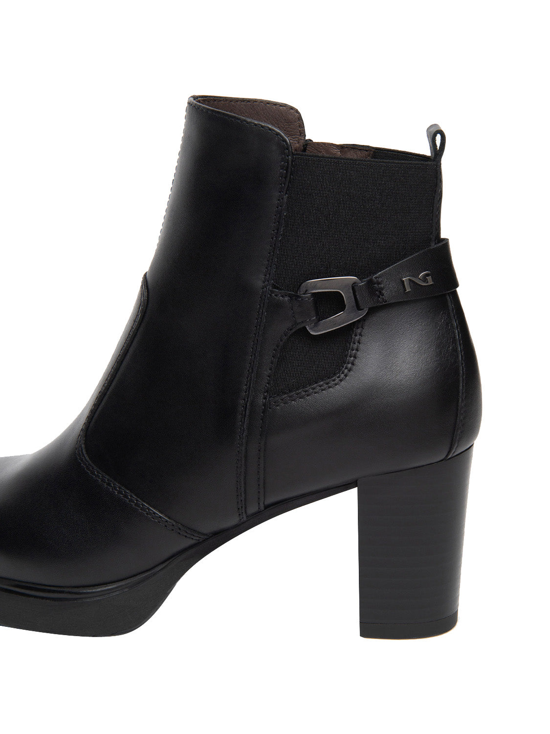 NERO GIARDINI Stivaletti con tacco Donna - Nero modello I617260D