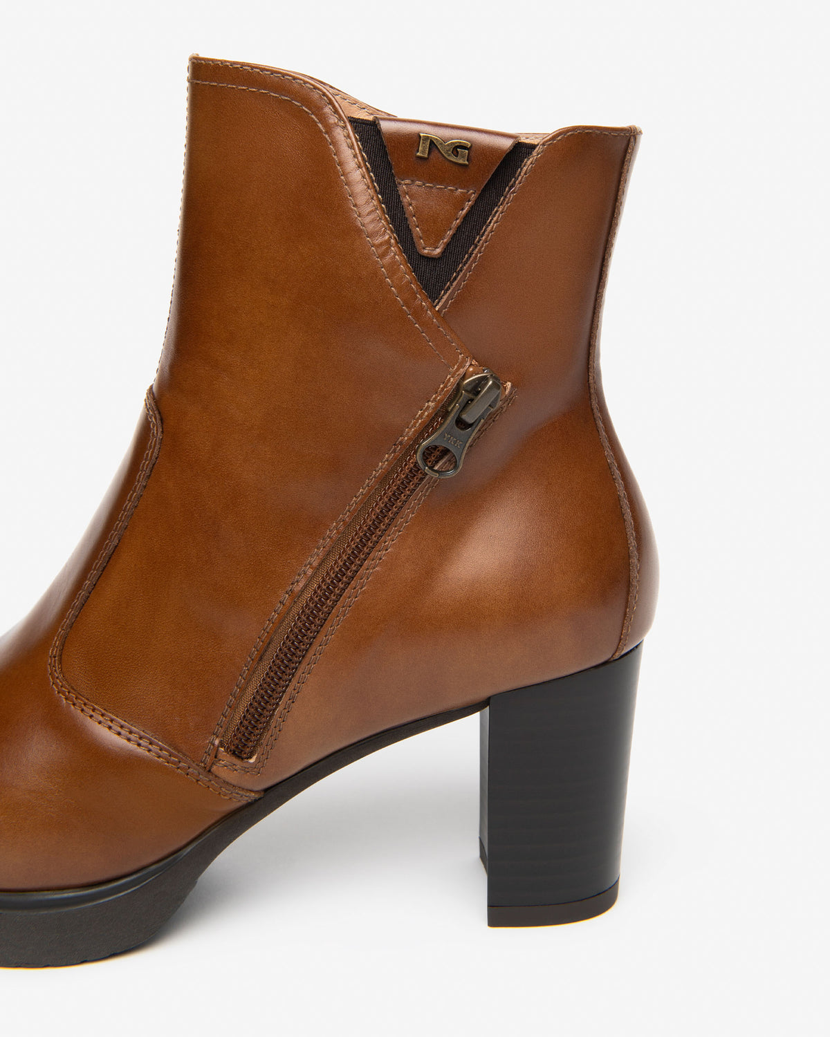 NERO GIARDINI Stivaletti con tacco Donna - Cuoio modello I617264D