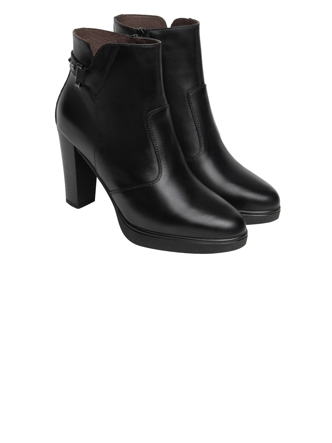 NERO GIARDINI Stivaletti con tacco Donna - Nero modello I617270D
