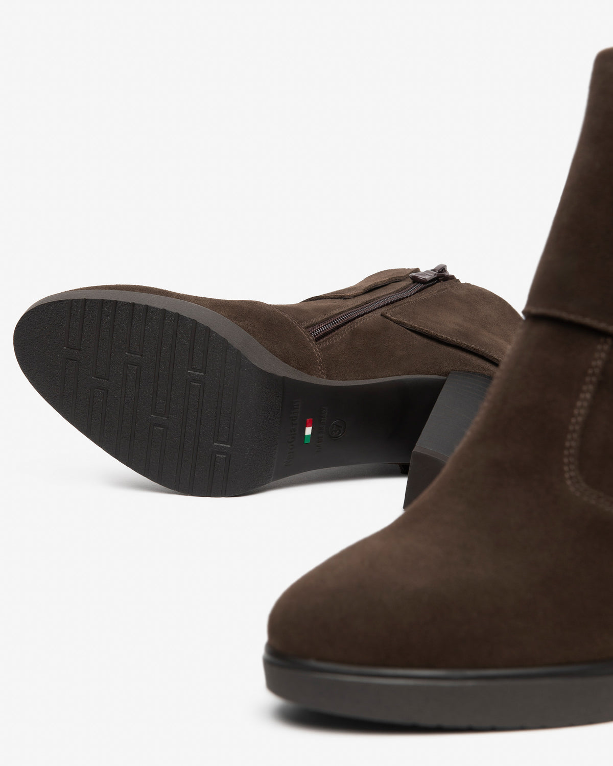NERO GIARDINI Stivaletti con tacco Donna - T.Moro modello I617274D