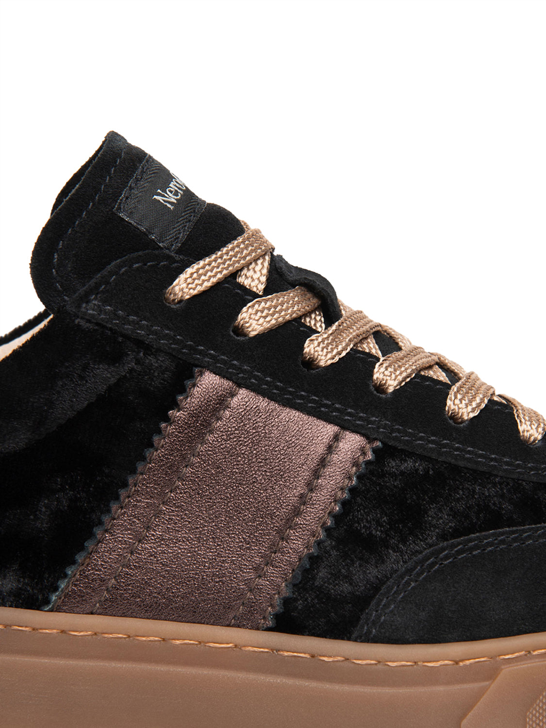 NERO GIARDINI Sneakers Donna - Nero modello I617425D