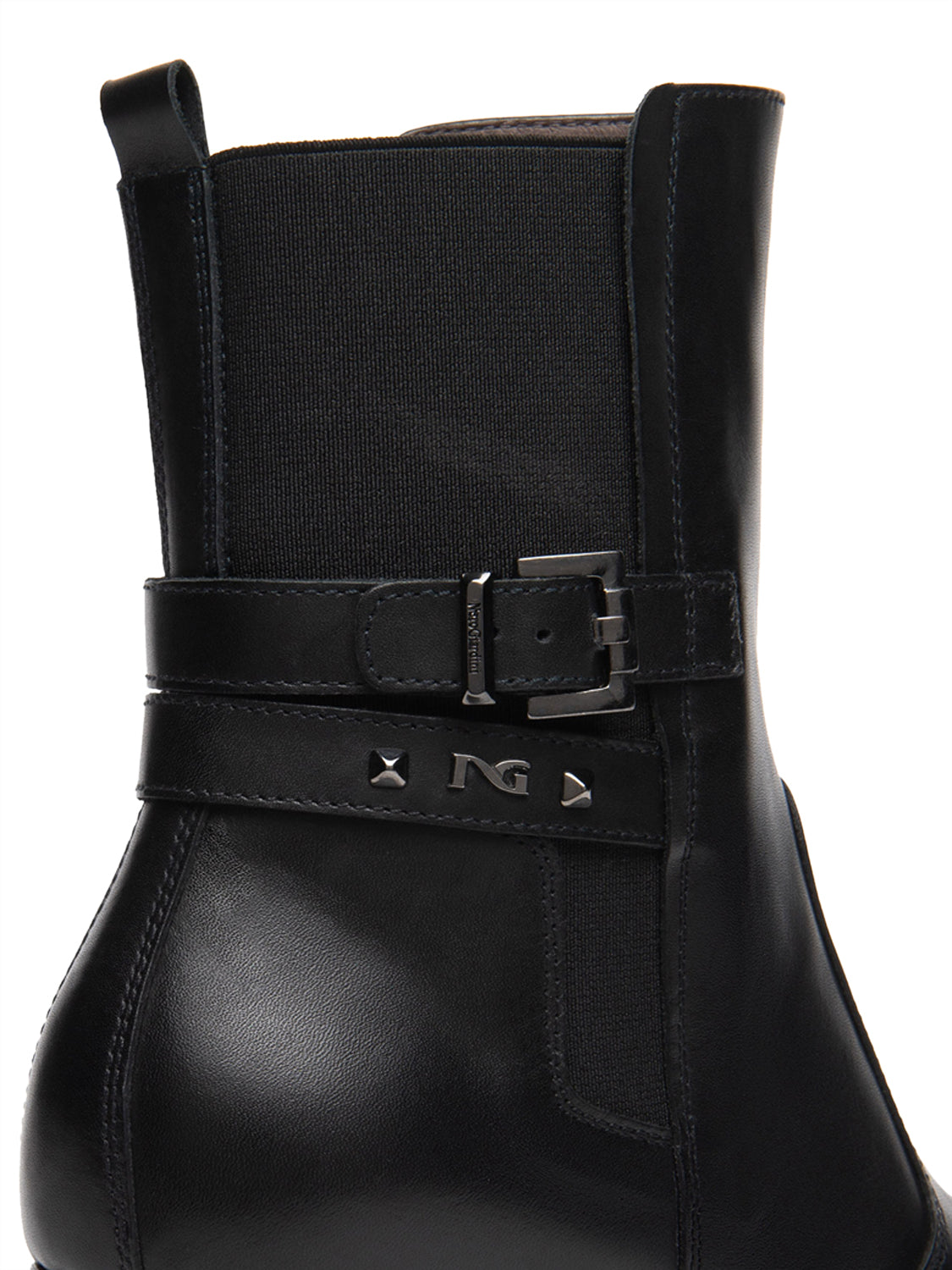 NERO GIARDINI Stivaletti con tacco Donna - Nero modello I617690D