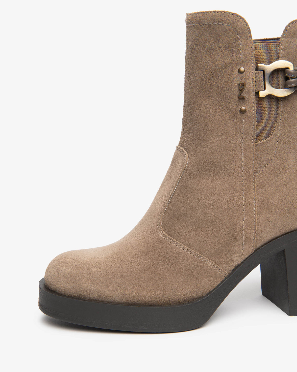 NERO GIARDINI Stivaletti con tacco Donna - Marrone modello I617930D