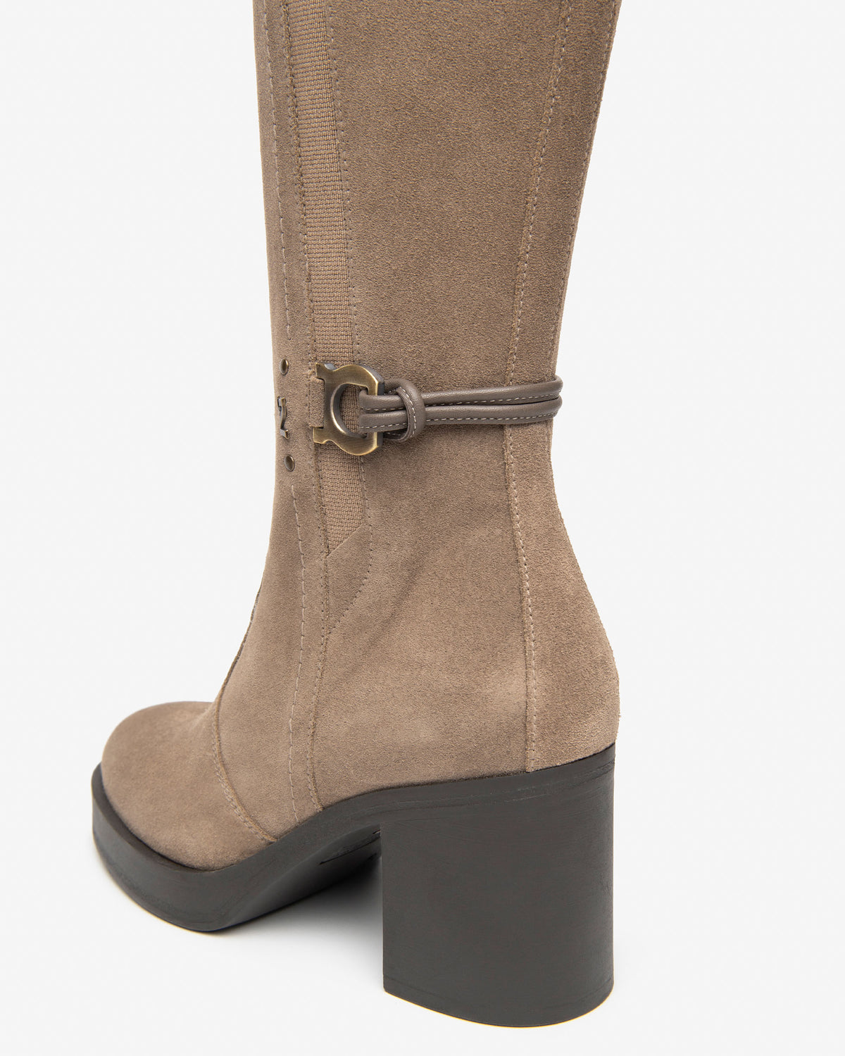 NERO GIARDINI Stivali con tacco Donna - Marrone modello I617932D