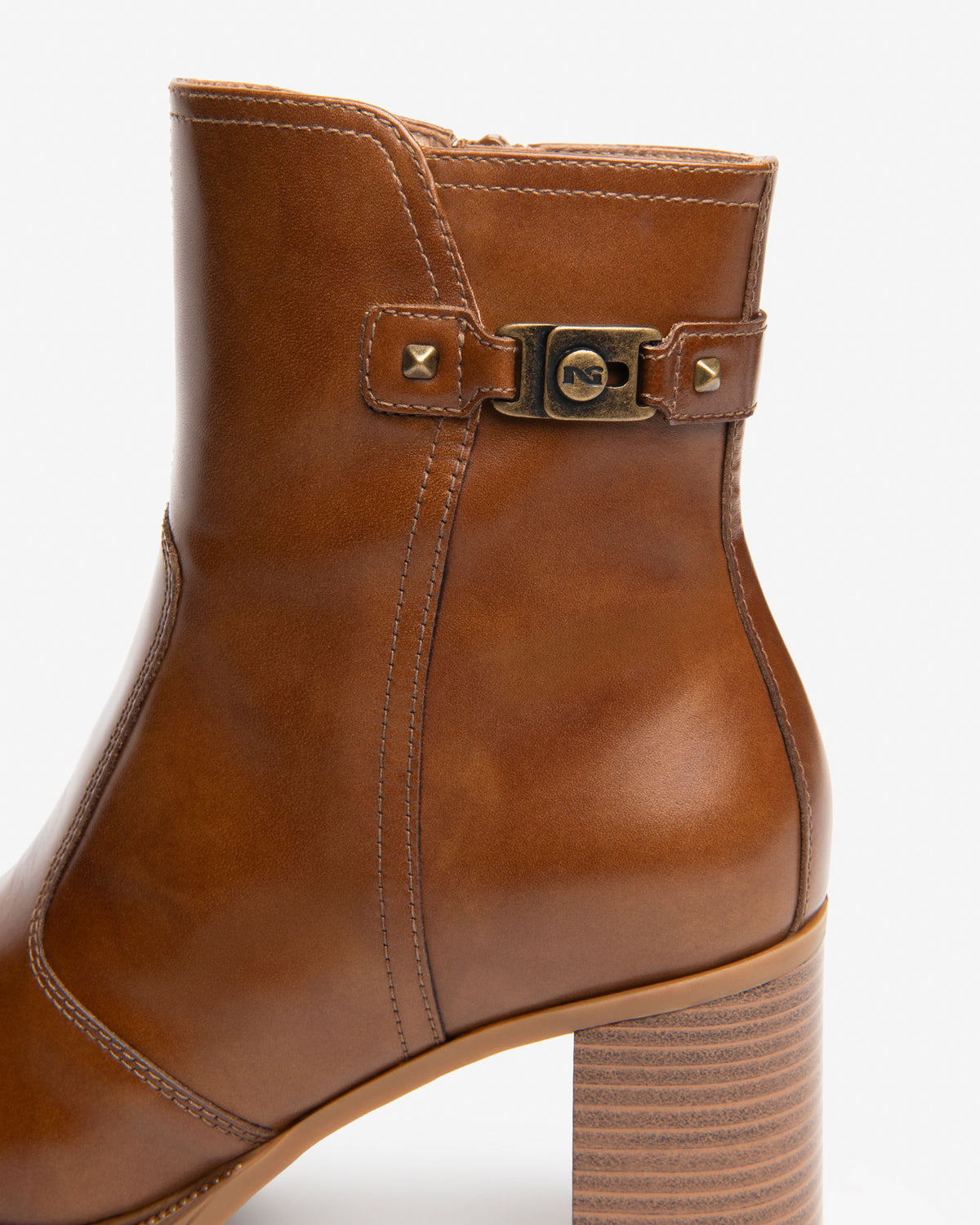 NERO GIARDINI Stivaletti con tacco Donna - Cuoio modello I618043D
