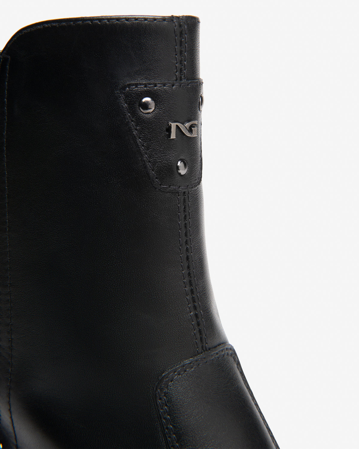 NERO GIARDINI Stivaletti con tacco Donna - Nero modello I618053D