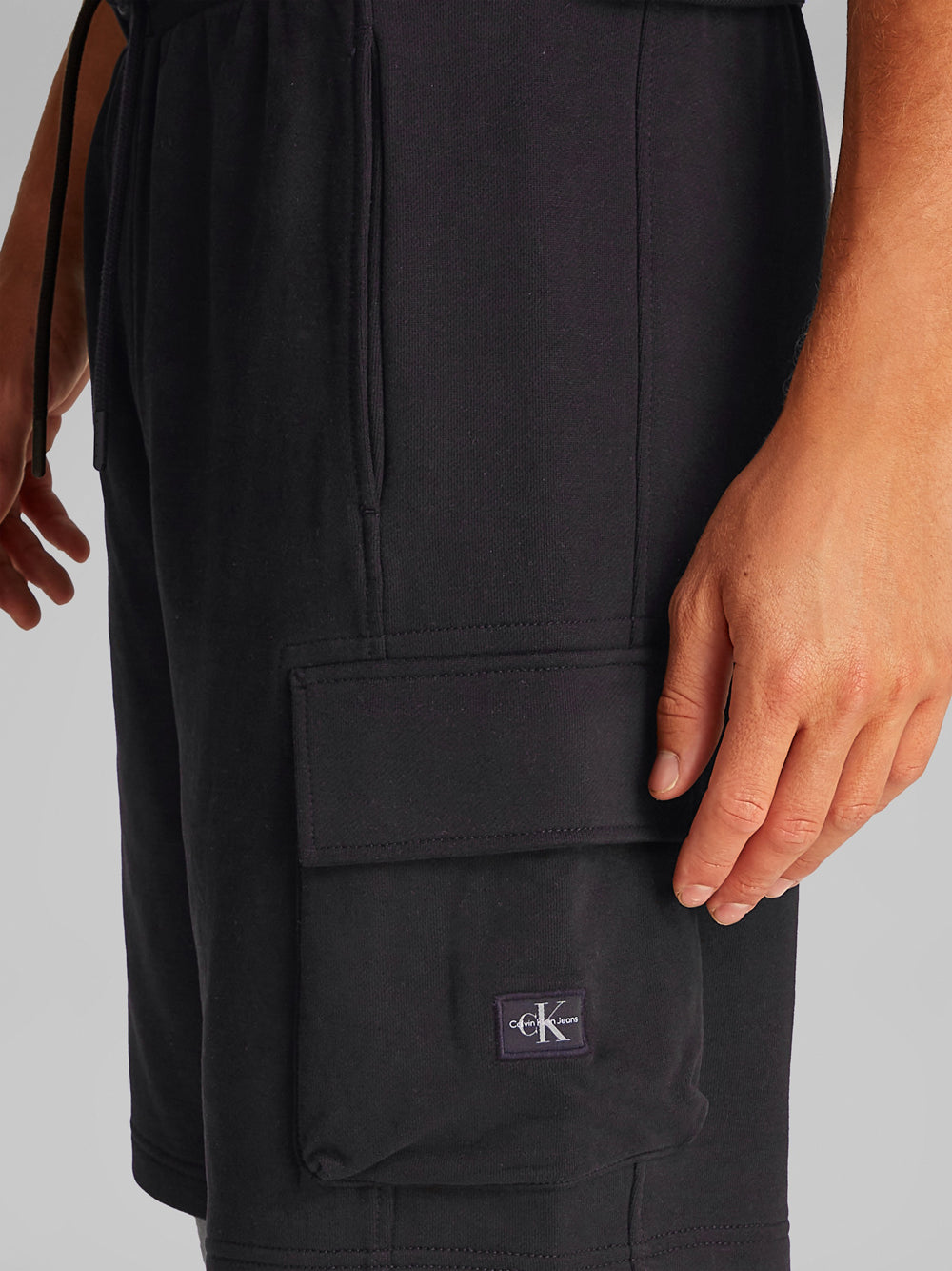 CALVIN KLEIN Shorts Uomo - Nero modello J30J327284