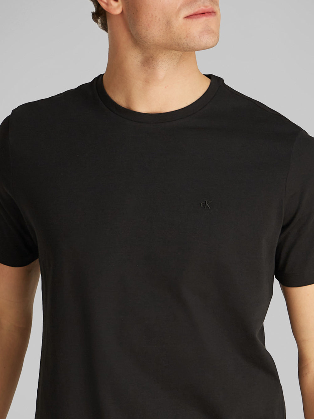 CALVIN KLEIN T-shirt Uomo - Nero modello LV040HM265