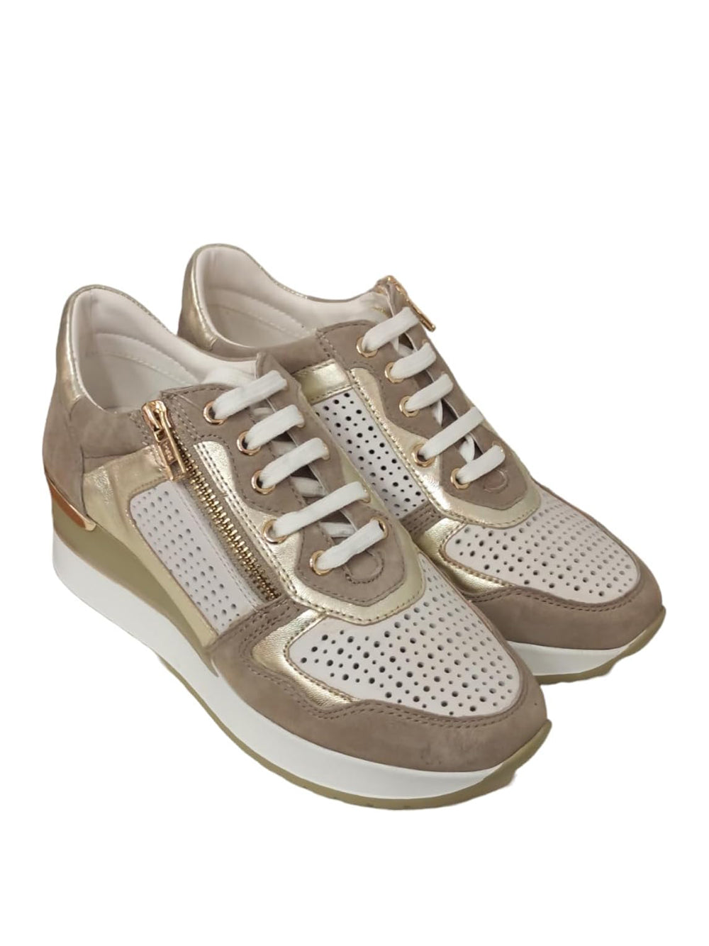 CINZIA SOFT Sneakers con zeppa Donna - Bianco modello IV2521475