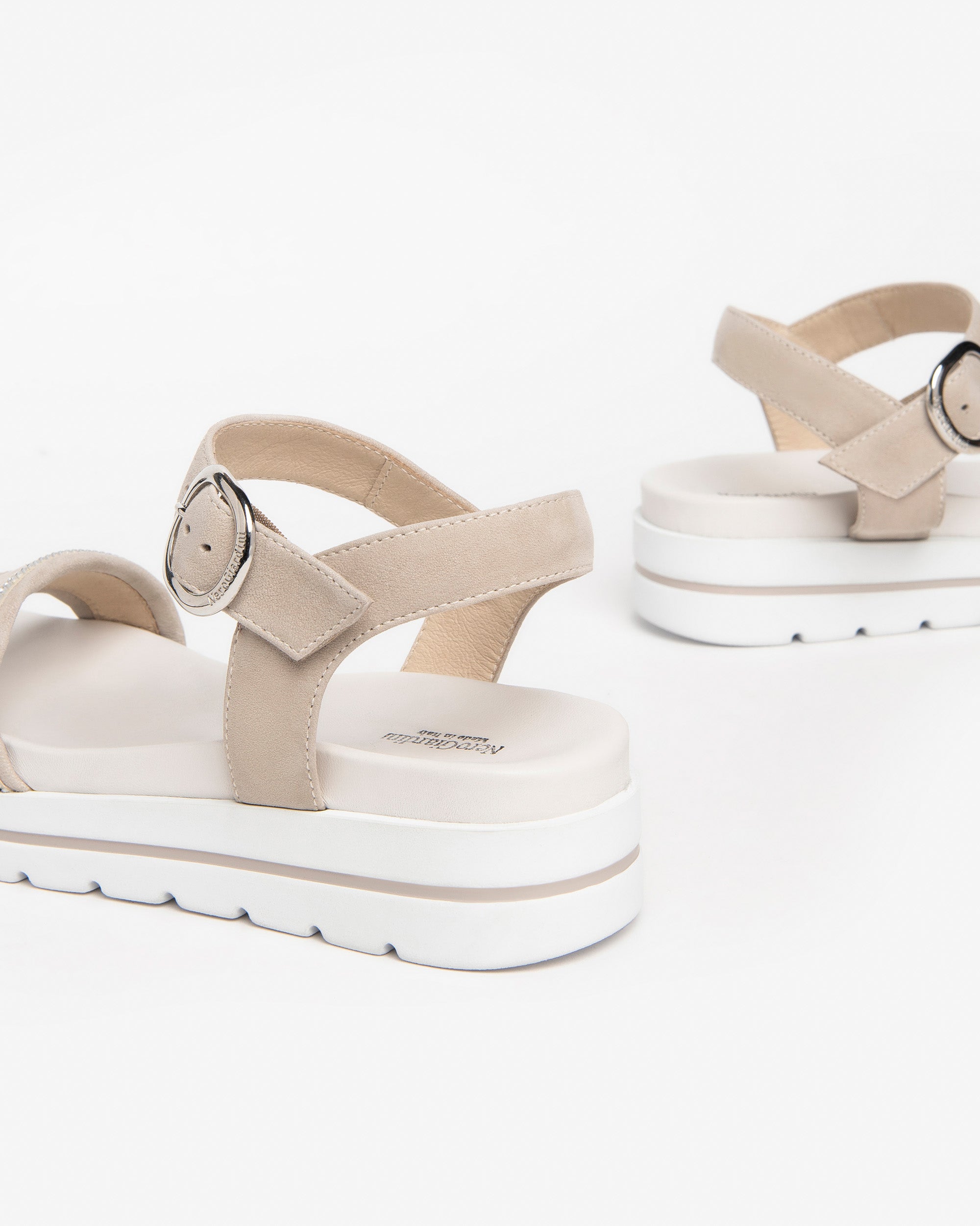 NERO GIARDINI Sandali platform Donna - Bianco modello E307813D