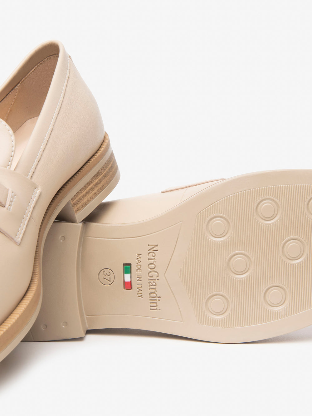 NERO GIARDINI Mocassini Donna - Bianco modello E409620D