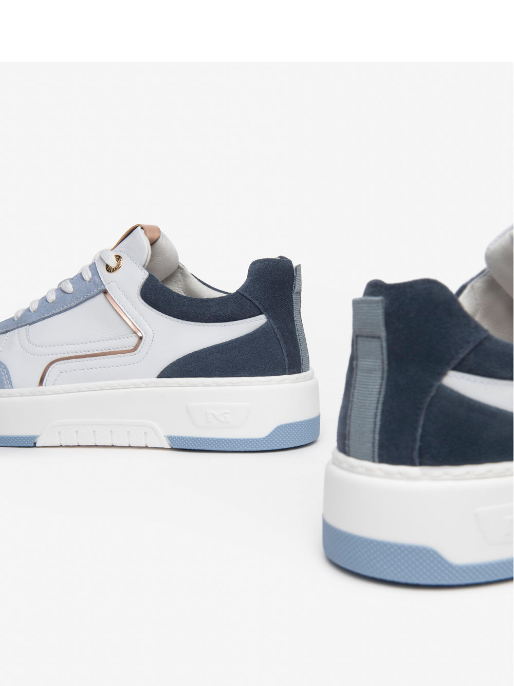 NERO GIARDINI Sneakers Donna - Bianco modello E409992D