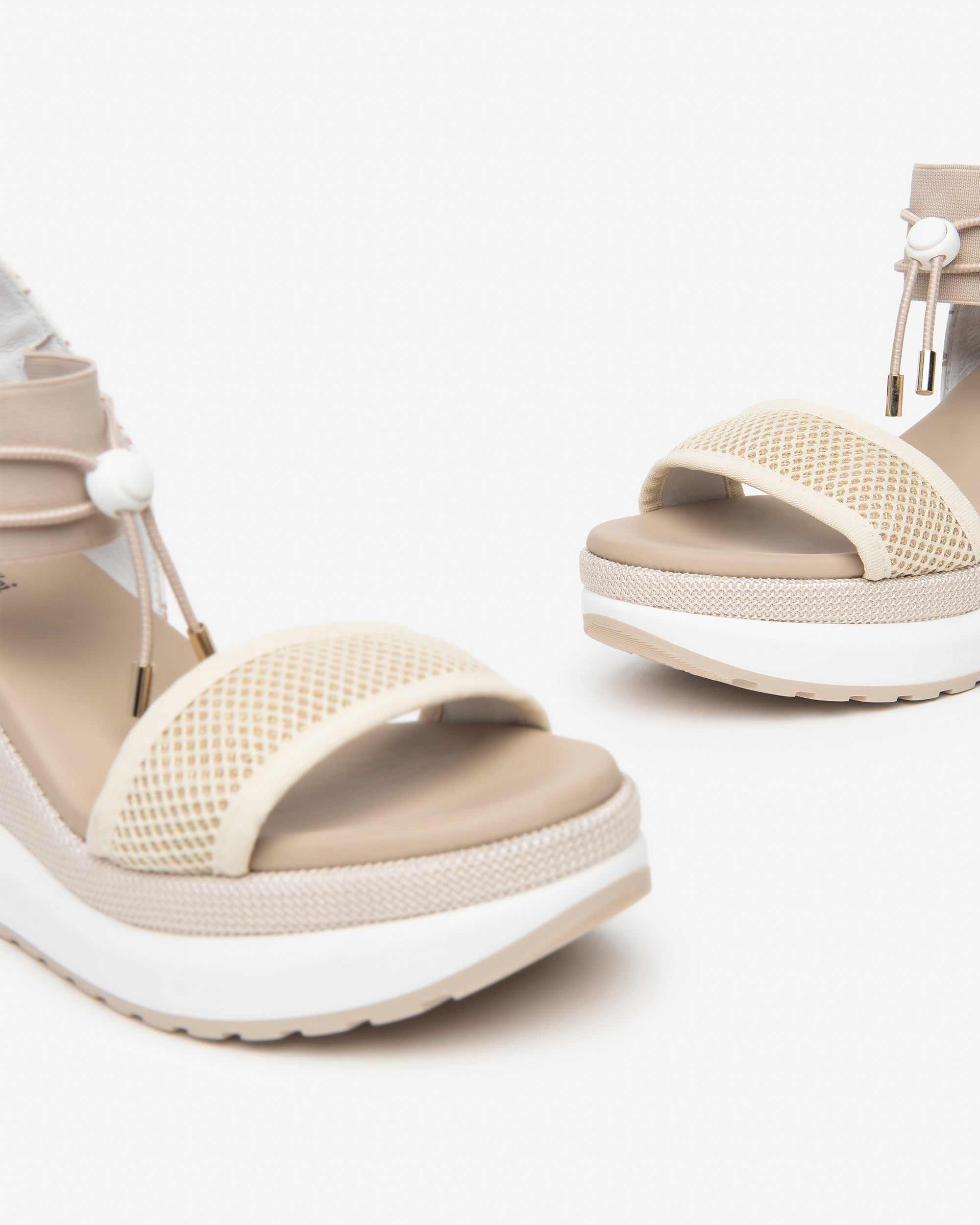 NERO GIARDINI Sandali con zeppa Donna - Bianco modello E410680D