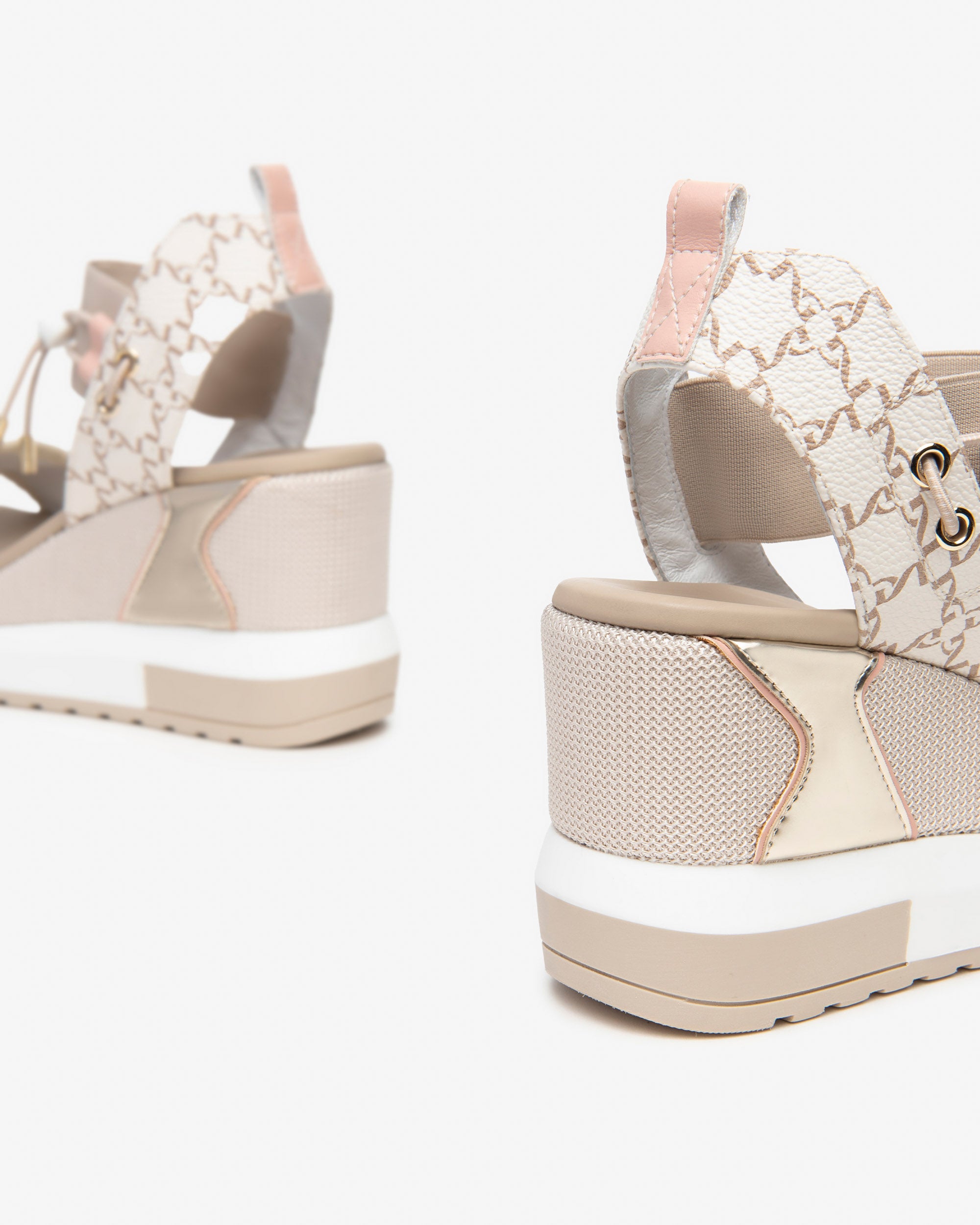 NERO GIARDINI Sandali con zeppa Donna - Bianco modello E410680D