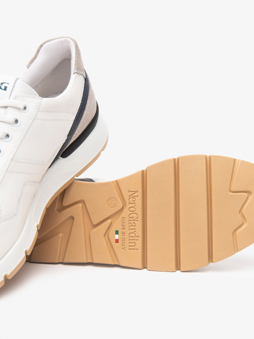 NERO GIARDINI Sneakers plantare estraibile Uomo - Bianco modello E500650U