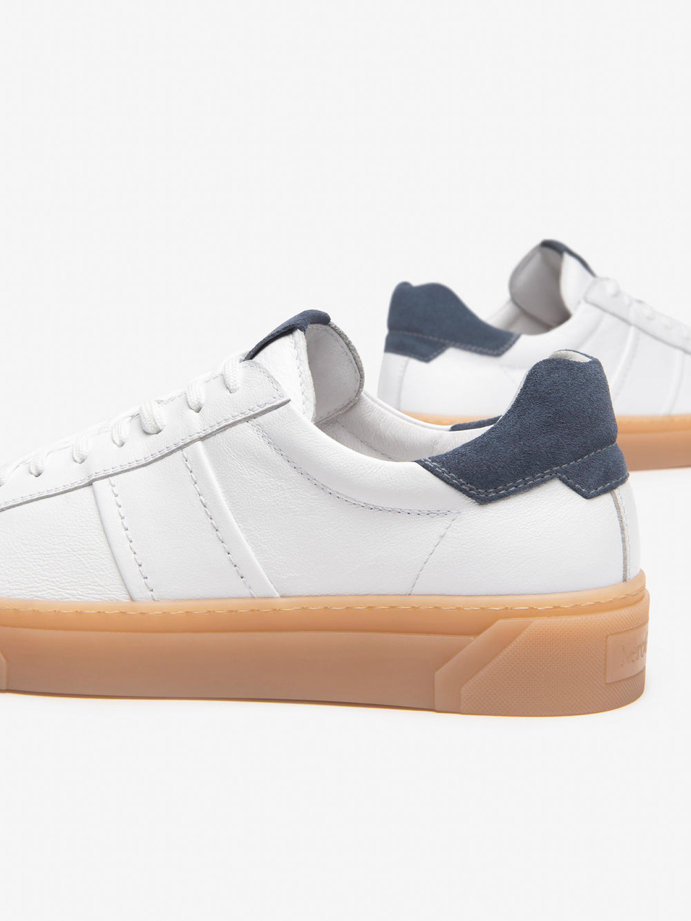 NERO GIARDINI Sneakers plantare estraibile Uomo - Bianco modello E500695U