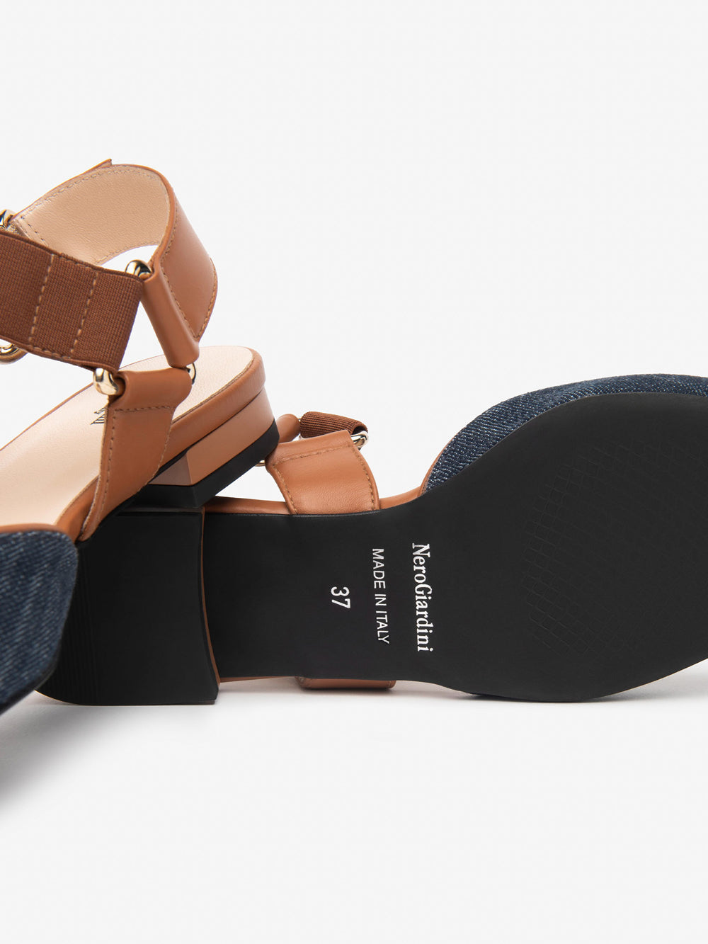 NERO GIARDINI Ballerine Donna - Cuoio modello E512370D