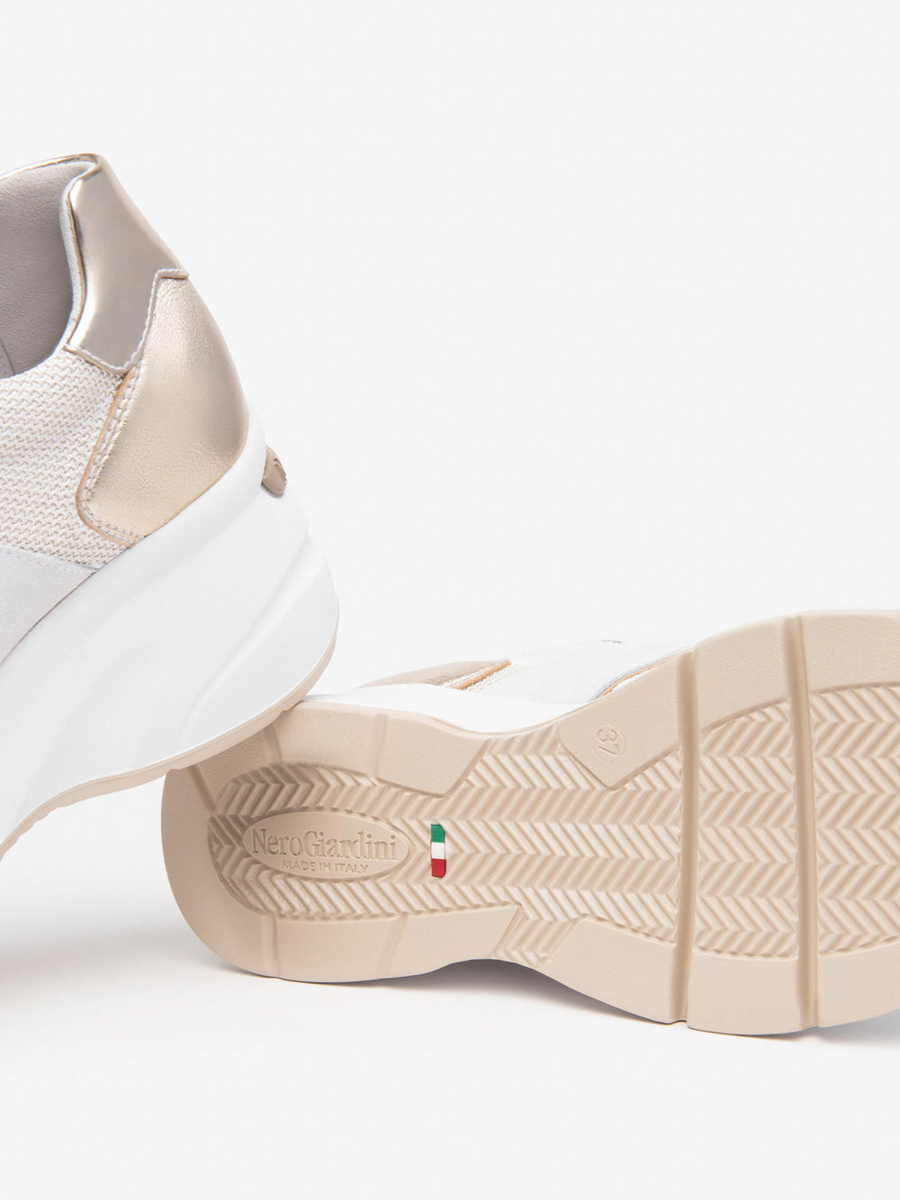 NERO GIARDINI Sneakers con zeppa Donna - Bianco modello E512962D