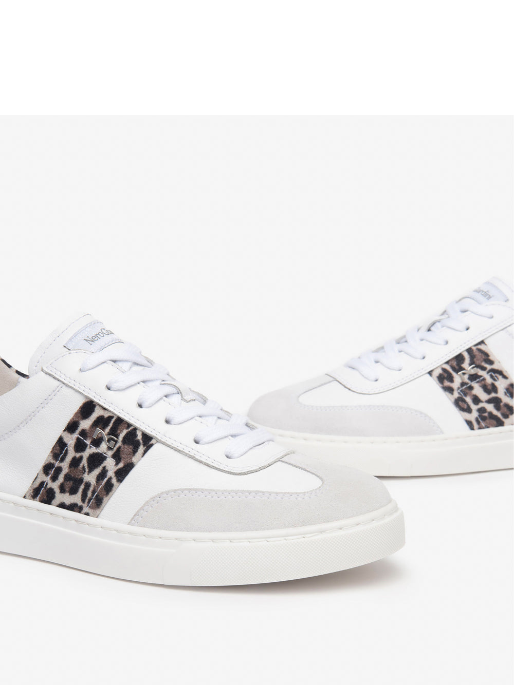 NERO GIARDINI Sneakers Donna - Bianco modello E513007D