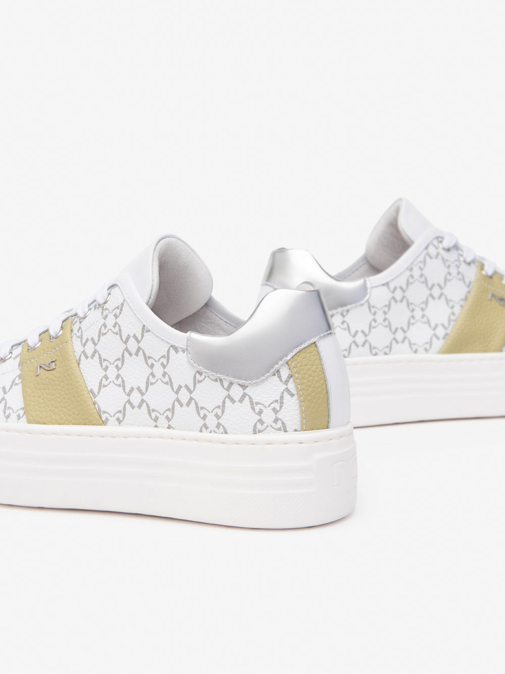 NERO GIARDINI Sneakers platform Donna - Bianco modello E513026D
