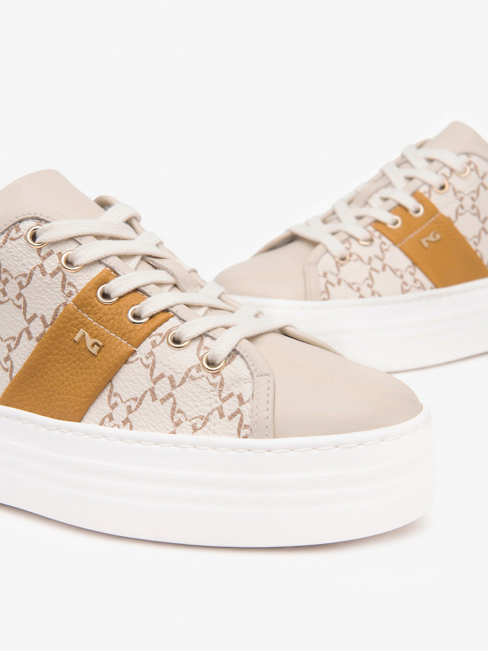NERO GIARDINI Sneakers platform Donna - Bianco modello E513026D