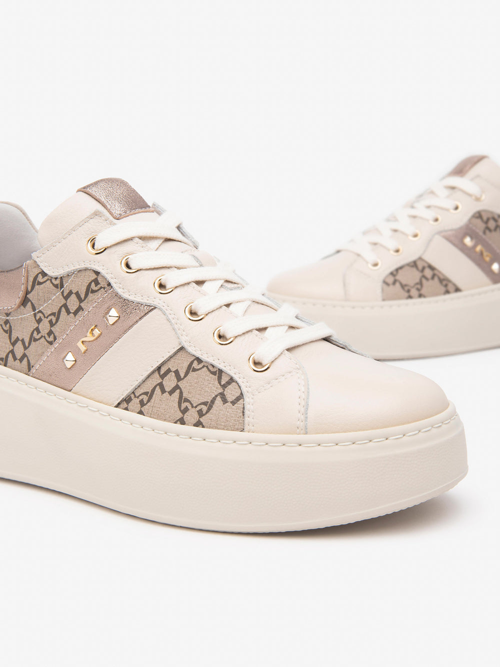 NERO GIARDINI Sneakers platform Donna - Beige modello E513080D