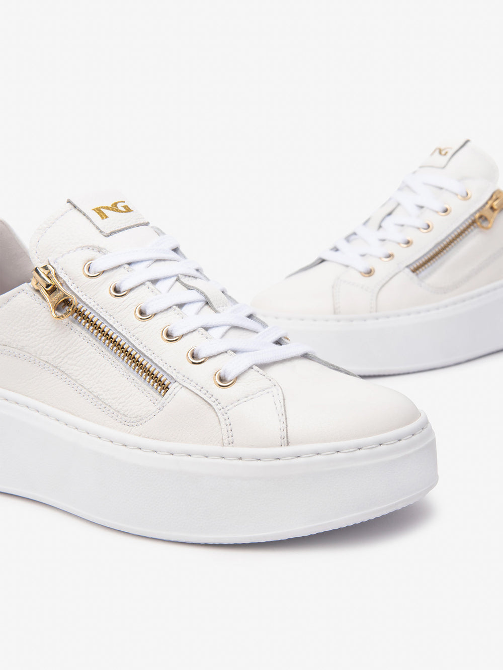 NERO GIARDINI Sneakers platform Donna - Bianco modello E513081D