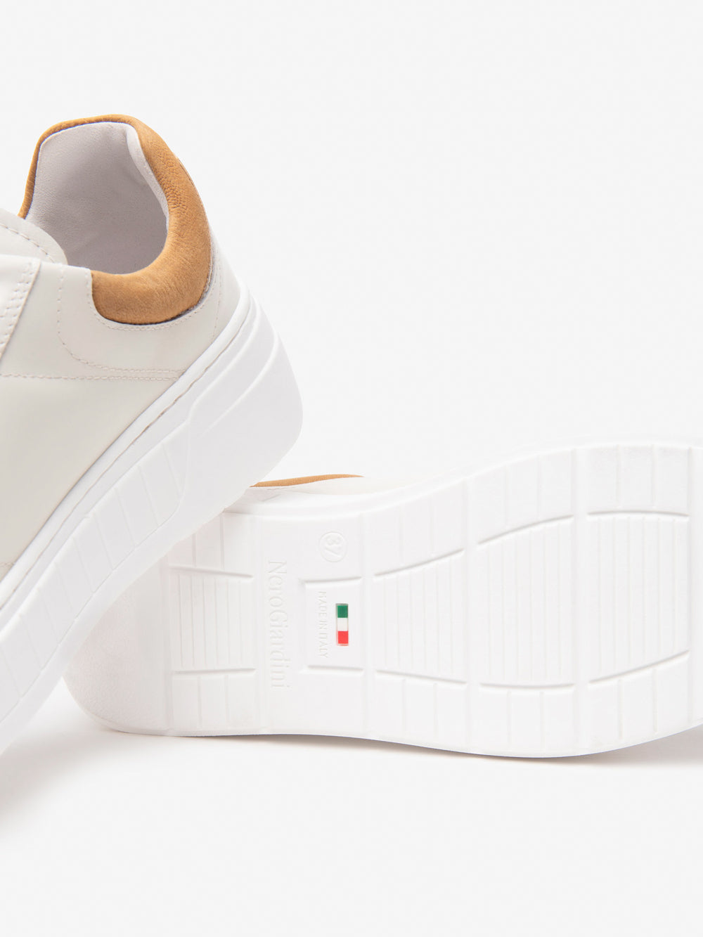 NERO GIARDINI Sneakers platform Donna - Bianco modello E513090D