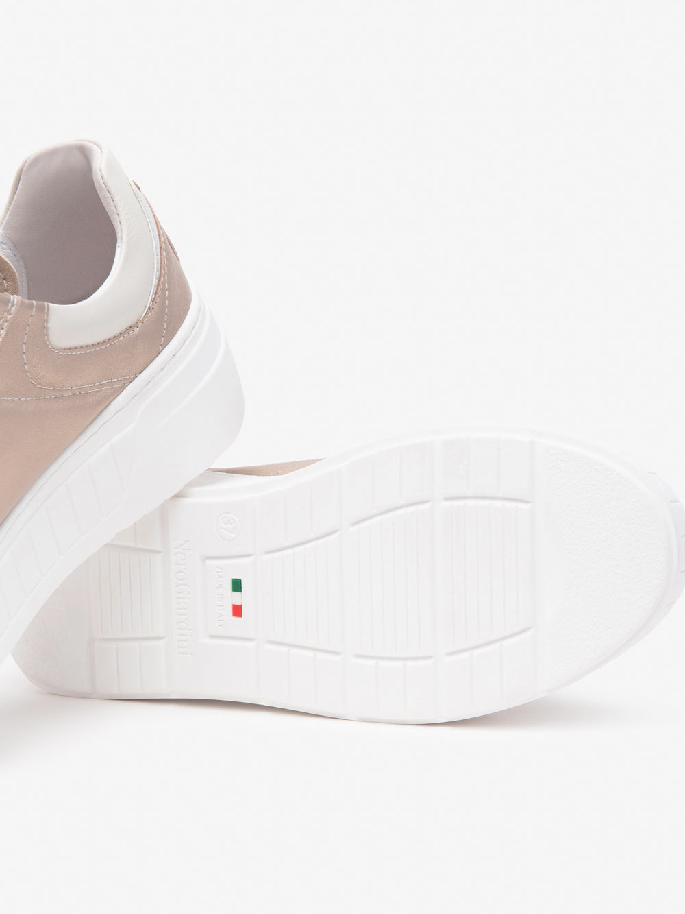 NERO GIARDINI Sneakers platform Donna - Beige modello E513091D