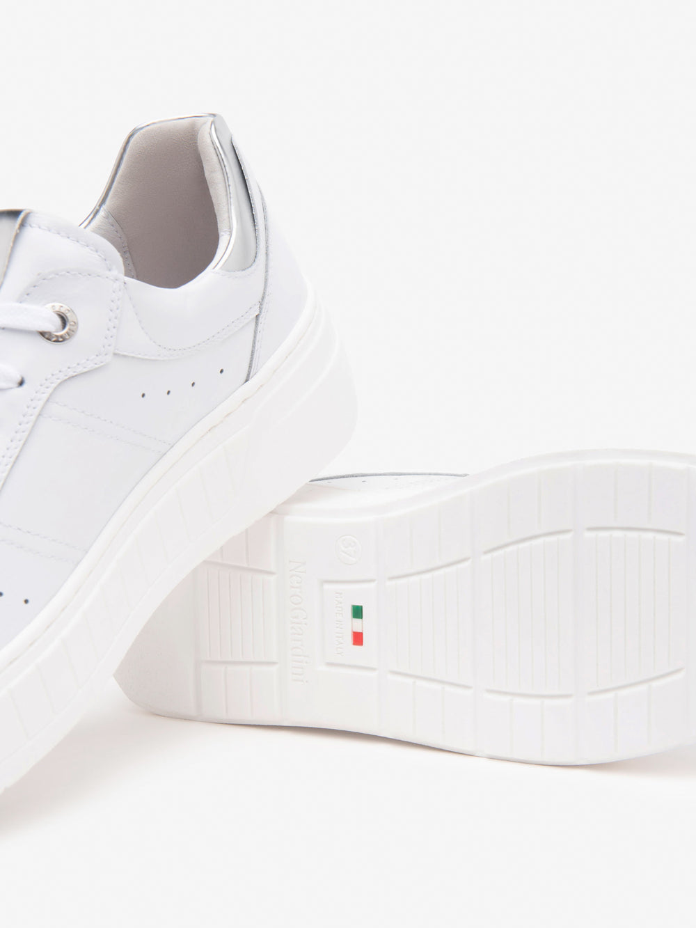 NERO GIARDINI Sneakers platform Donna - Bianco modello E513093D