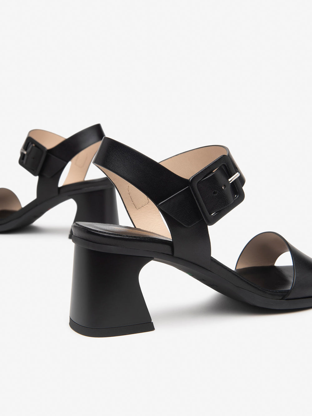 NERO GIARDINI Sandali con tacco Donna - Nero modello E513240D