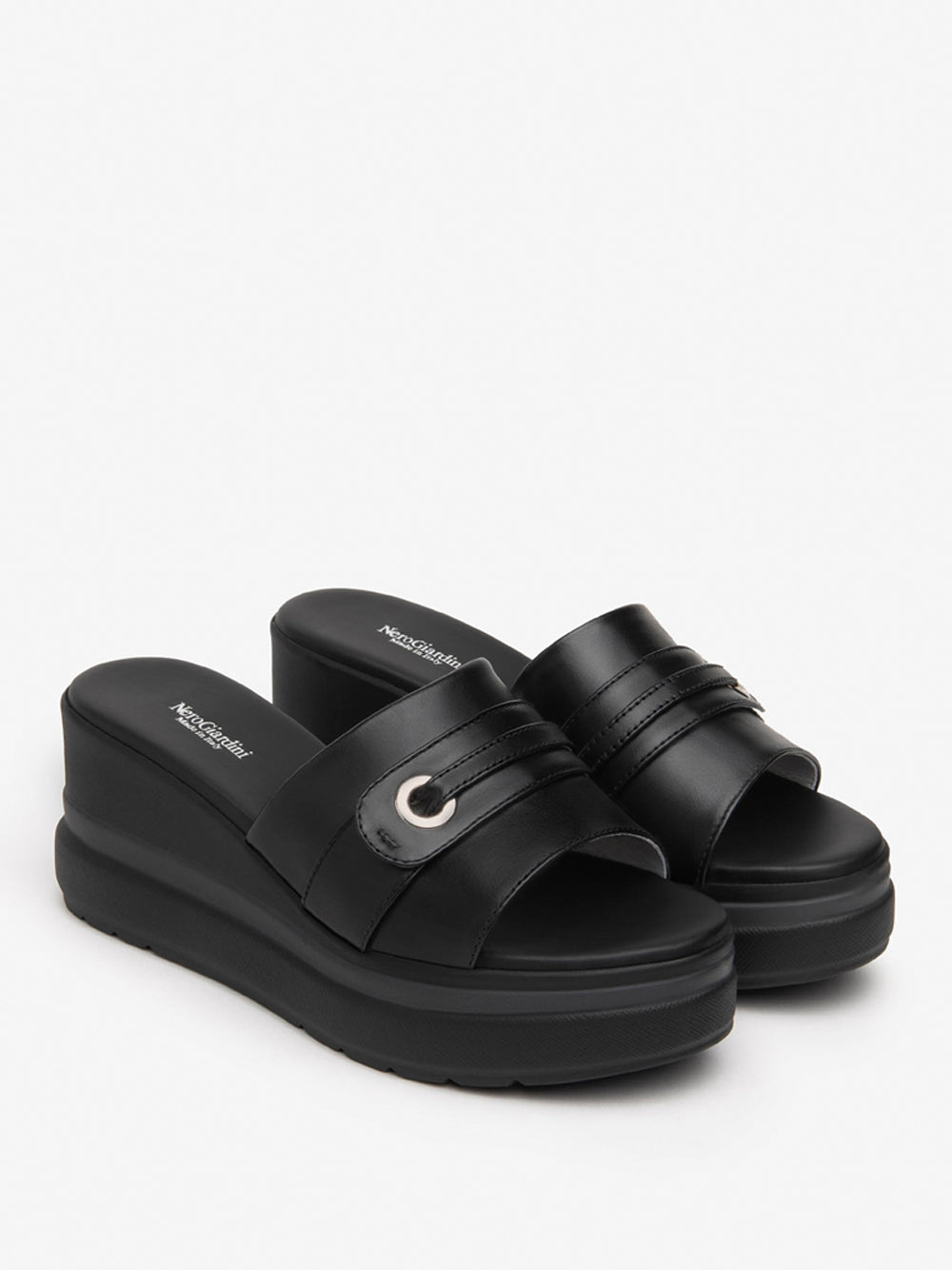 NERO GIARDINI Sandali con zeppa Donna - Nero modello E513514D