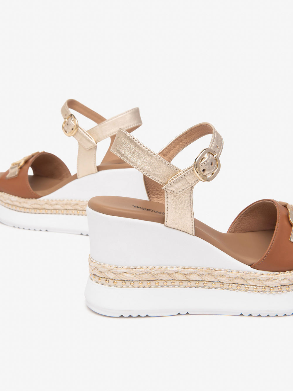 NERO GIARDINI Sandali con zeppa Donna - Cuoio modello E513552D