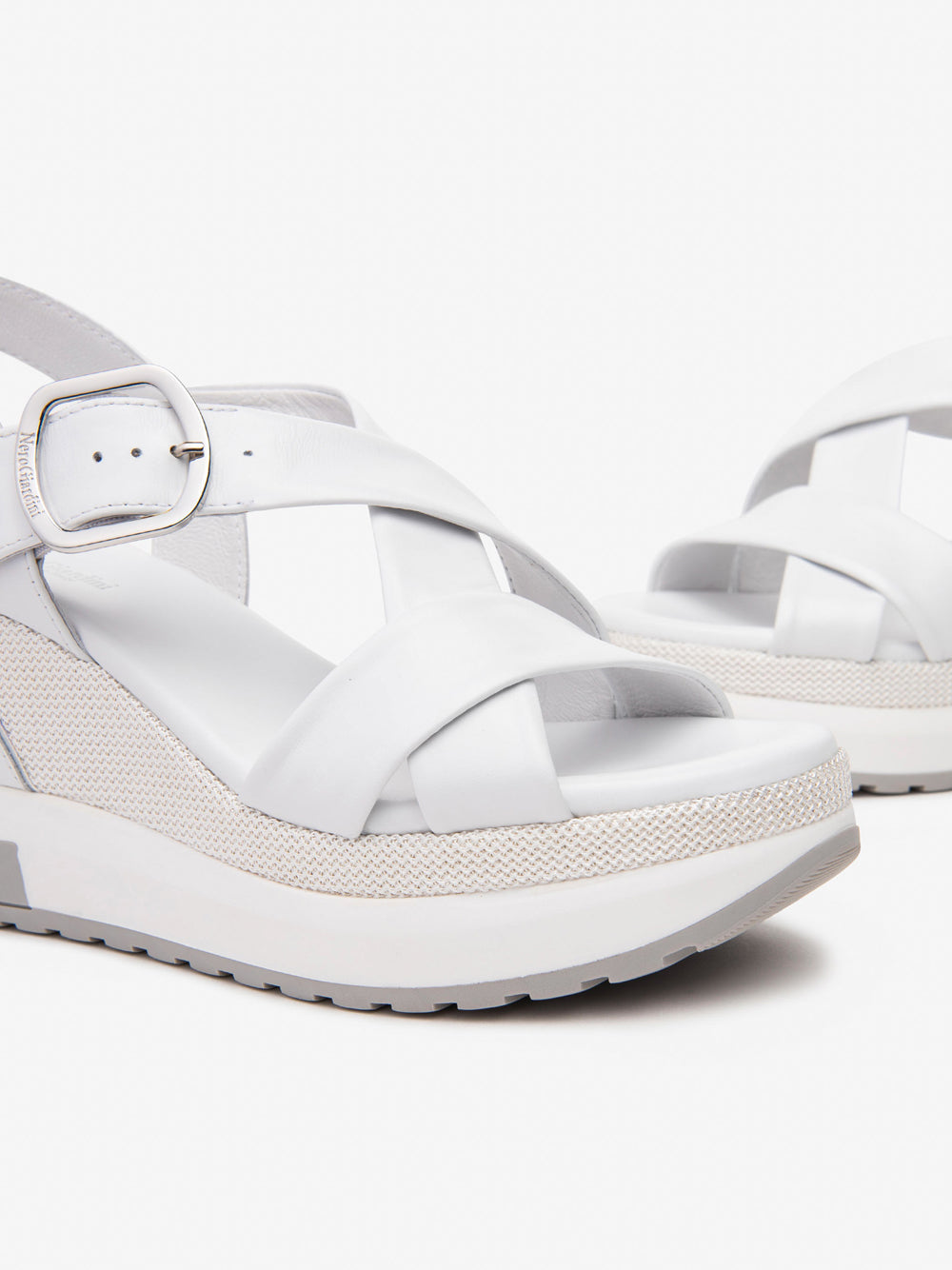 NERO GIARDINI Sandali con zeppa Donna - Bianco modello E513604D
