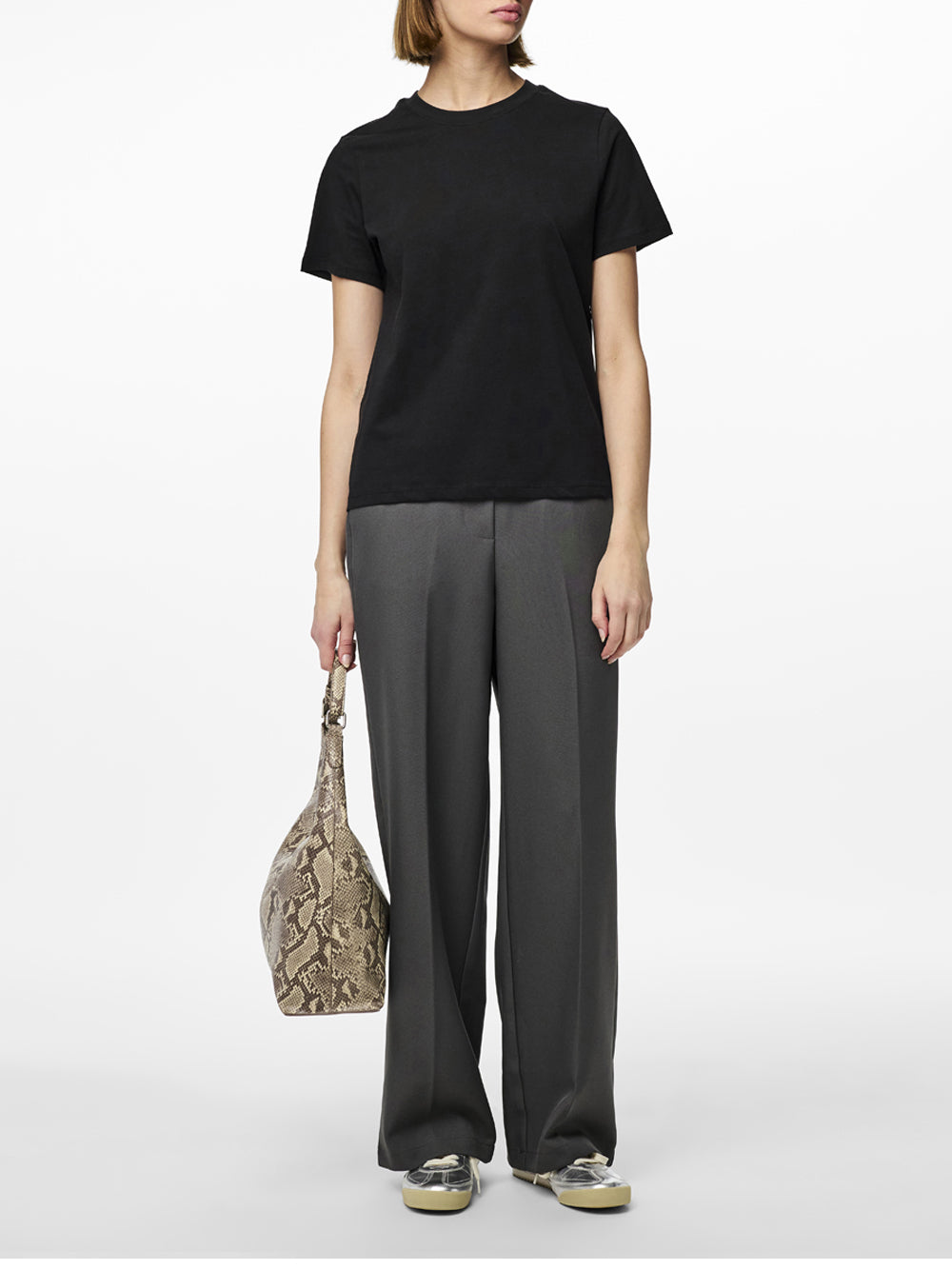 PIECES T-shirt Donna - Nero modello 17140802