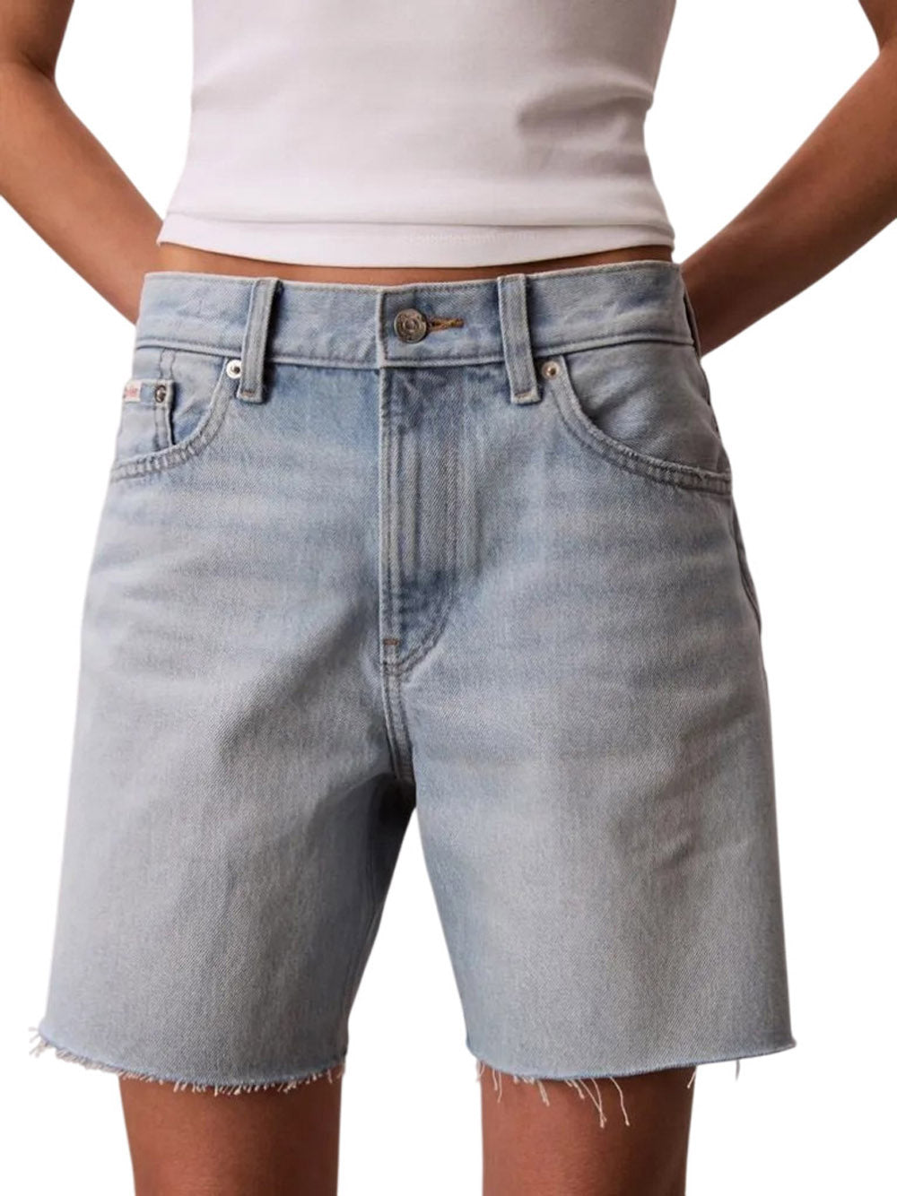 CALVIN KLEIN Shorts Donna - Washed Luther modello LV047F773GXHL