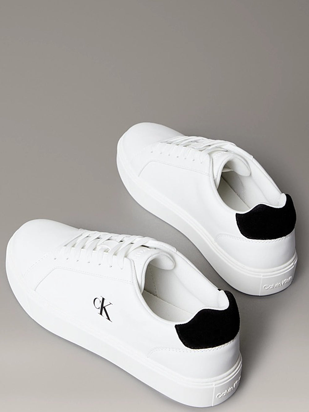 CALVIN KLEIN Sneakers Uomo - Bianco modello YM0YM0143501W