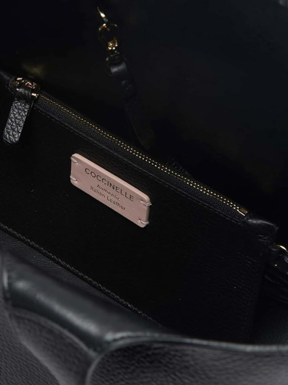 COCCINELLE Borsa a Sacca Donna - Nero modello E1SHA110101