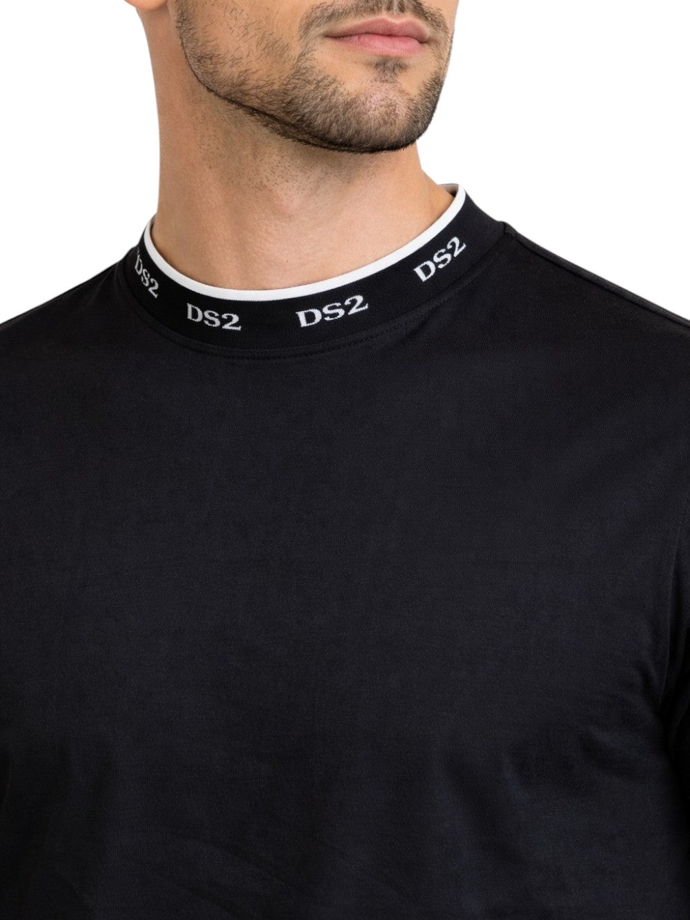 DROP SEASON 2 T-shirt Uomo - Nero modello SS26300